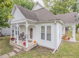301 S. West St., Madison, MO 65263