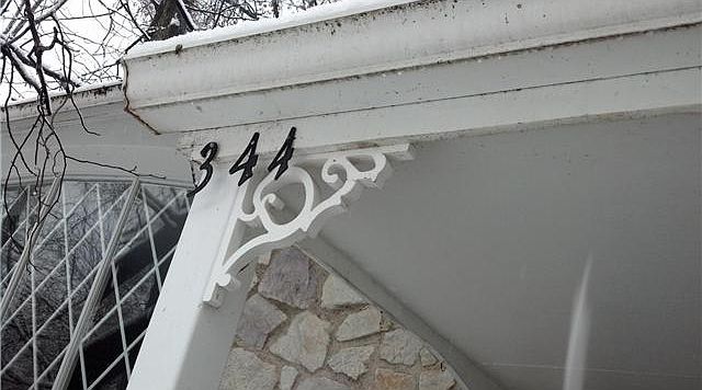 2nd image of 344 Juniper St