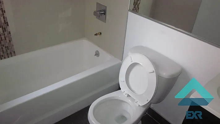 Rented by EXR | media 4