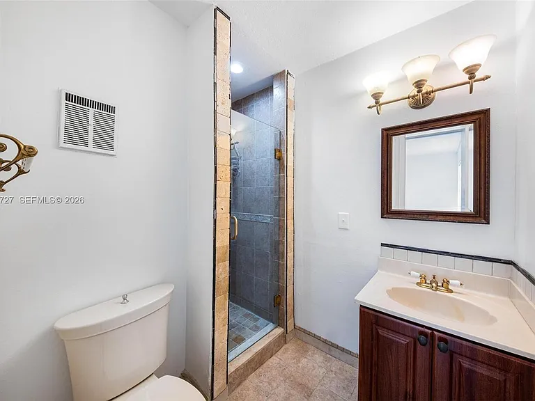15157 SW 95th St — Photo 9
