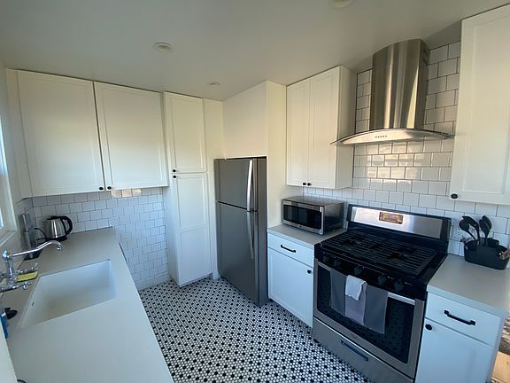 2nd image of 6634-36 Electric Ave #3364