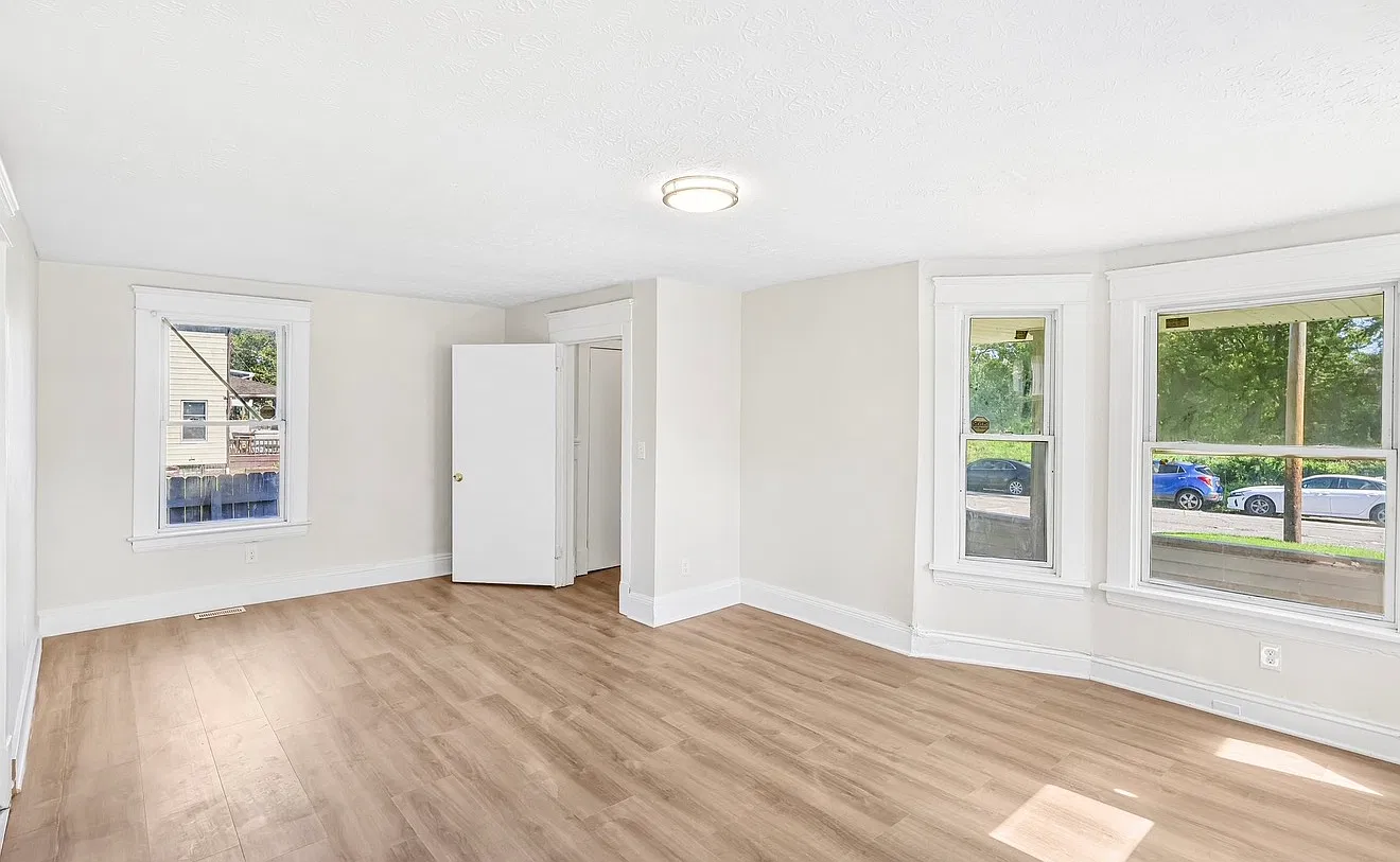 4 bed, 1721 sqft, $1,425 — Photo 2