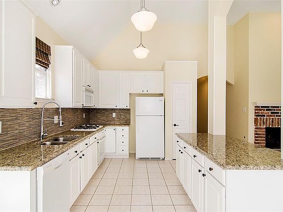 2nd image of 4109 Aldenham Dr