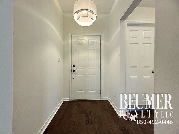 3rd image of 628 Reservation Ave