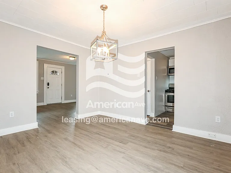 566895_006_dining_room_13660916.jpg
