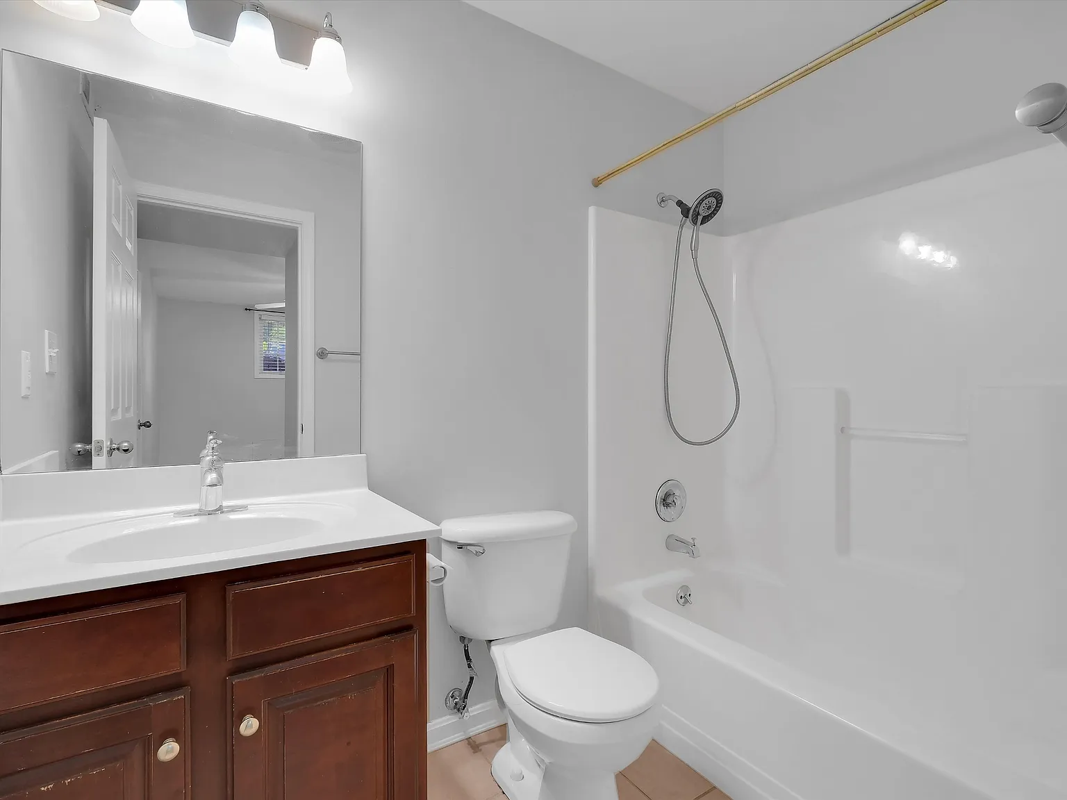 739 North Hite Avenue - 1 — Photo 3