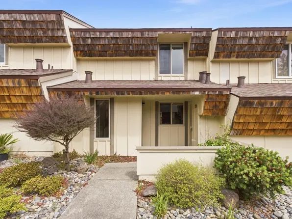 2712 Meath Dr, South San Francisco, CA 94080