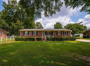 230 Greenway Dr, Greenwood, SC 29649