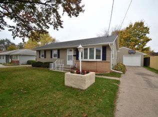 4900 Lyndale Dr, Des Moines, IA 50310