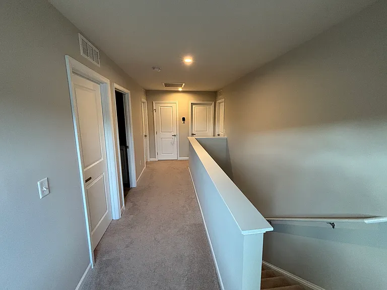 1703 Quail Run Way — Photo 16