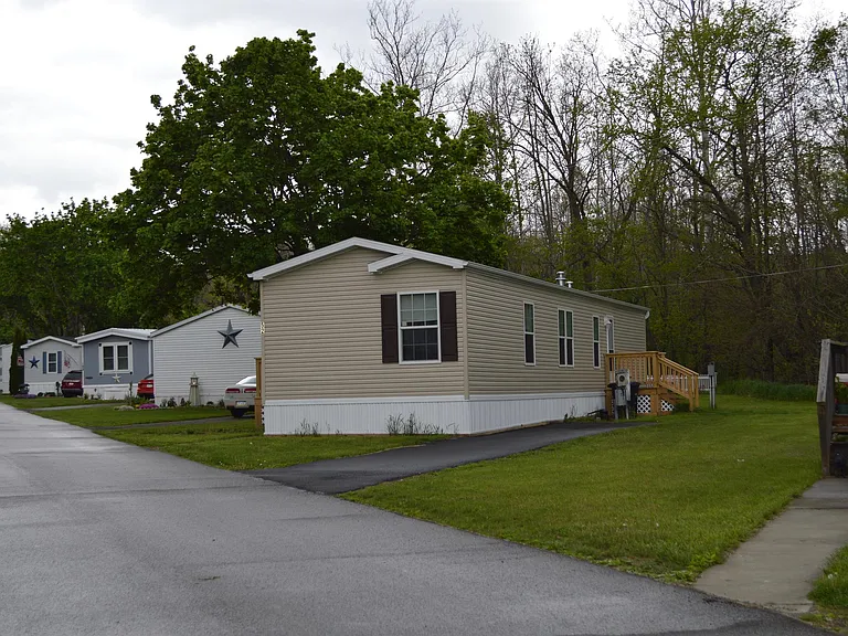 30005 Route 220 — Photo 9