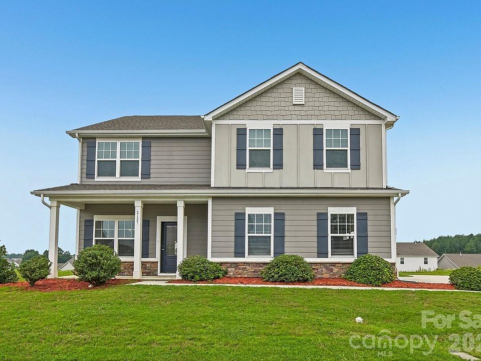 1st image of 2127 Vecchio Dr