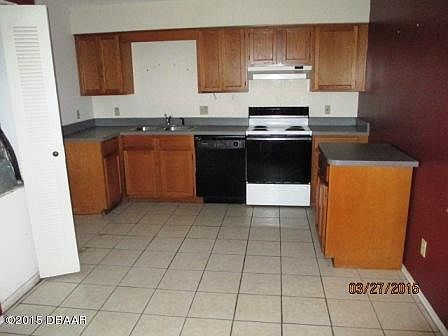 3rd image of 2961 Irondale St