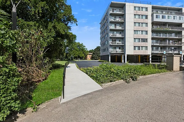 The Venue Apartment Homes — Photo 39