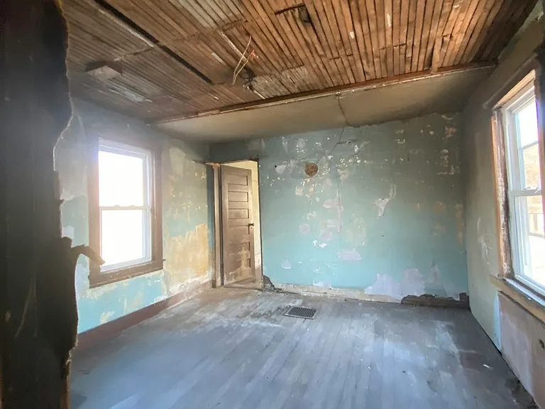 5703 Lee Hwy — Photo 9