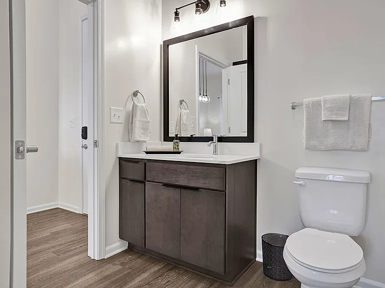 Artisan Flats — Photo 18
