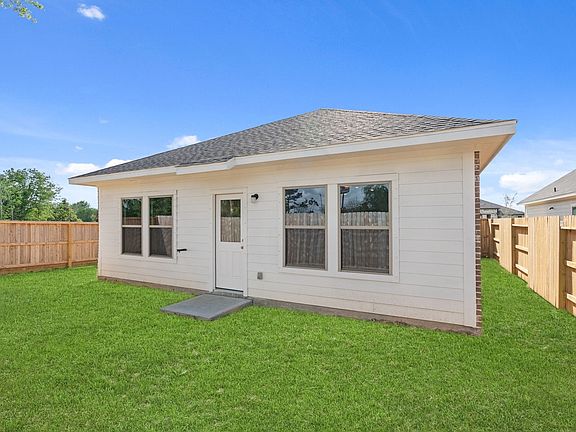 4th image of 2788 Holly Laurel Dr