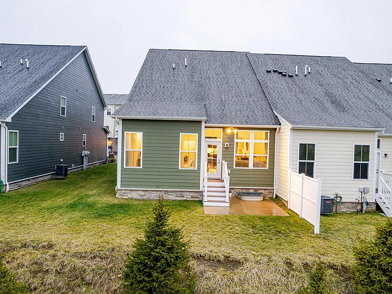 3053 Mahican Cir — Photo 31