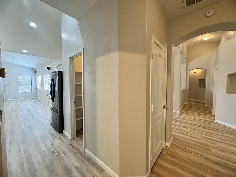 495 N Bluejay Dr — Photo 19