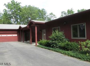 2530 Blairmont Ter, Hollidaysburg, PA 16648