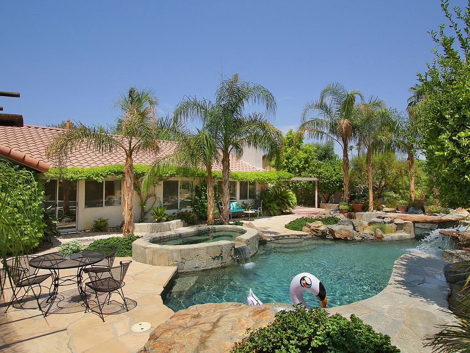 1st image of 44060 Camino Lavanda