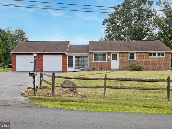2518 Rhoads Rd, Gilbertsville, PA 19525