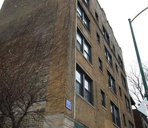 5th image of 711 W Belmont Ave APT 211