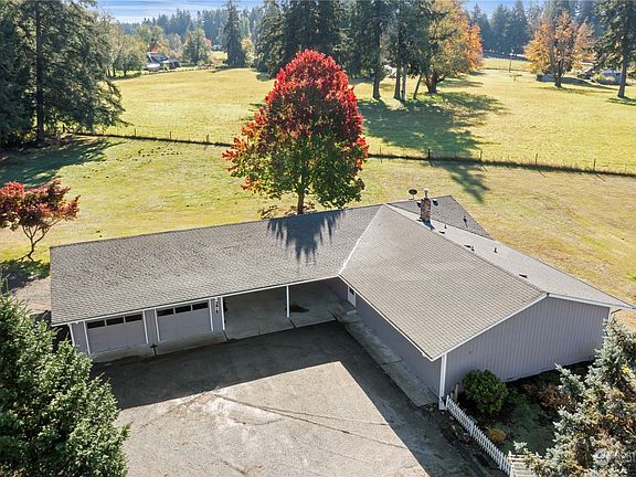 2nd image of 3615 74th Avenue