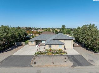 4305 W Livingston Rd, Pasco, WA 99301