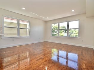 478 S 16th St #2, Newark, NJ 07103
