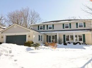 935 S Mallard Dr, Palatine, IL 60067