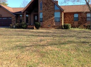 982 Brow Rd, Trenton, GA 30752