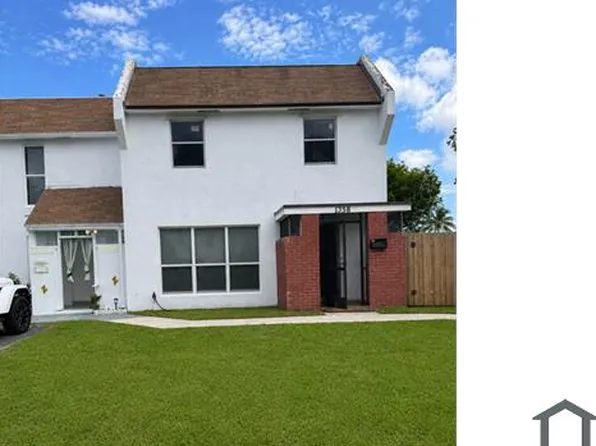 1358 Silverado Dr, North Lauderdale, FL 33068