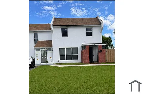 1358 Silverado Photo 1