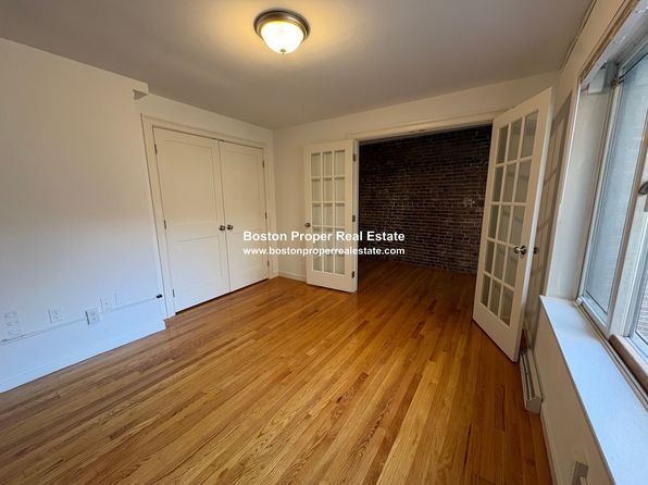 25 Church St APT 2