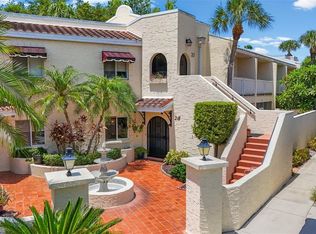 6101 34th St W APT 2B, Bradenton, FL 34210