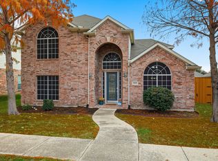 2122 Trickling Creek Dr, Garland, TX 75041