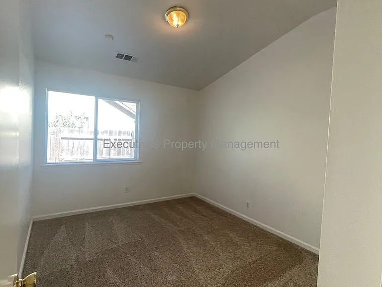 1449 Quiet Ct — Photo 12