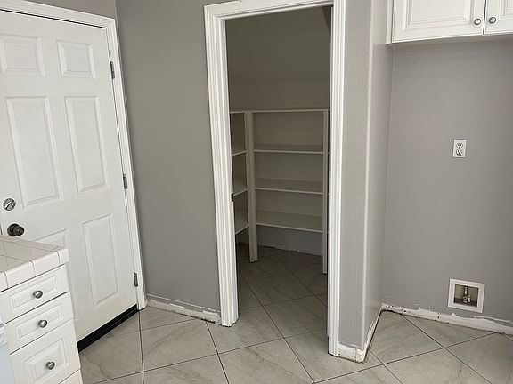 4th image of 349 Adobe Ln #5
