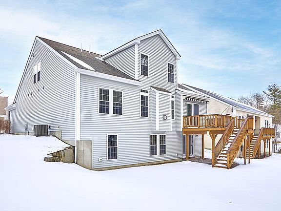 2nd image of 92 Skyline Dr #92