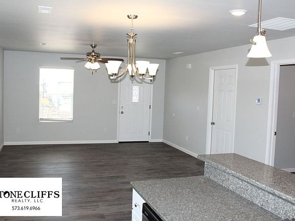 5th image of 518 Kinleigh Dr
