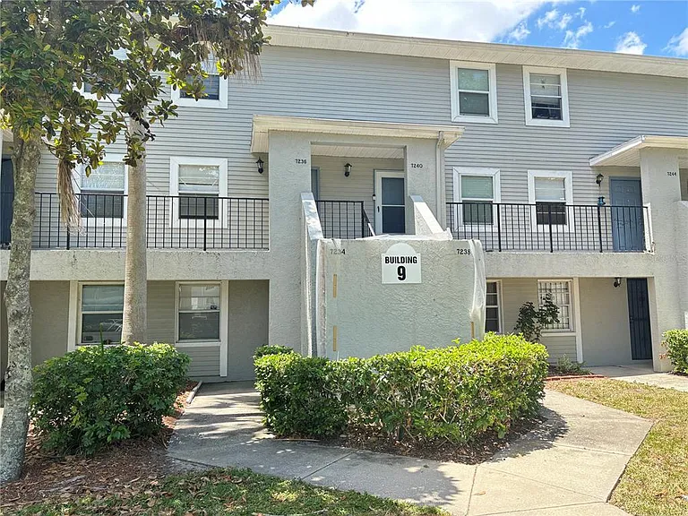 7234 E Bank Dr #7234 — Photo 1