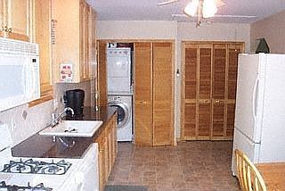 2nd image of 23111 Hawthorne St