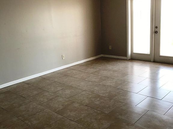 5th image of 5172 Coquina Key Dr SE