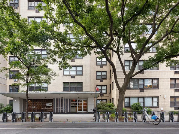 145 East 15th Street 8H image 8 of 8