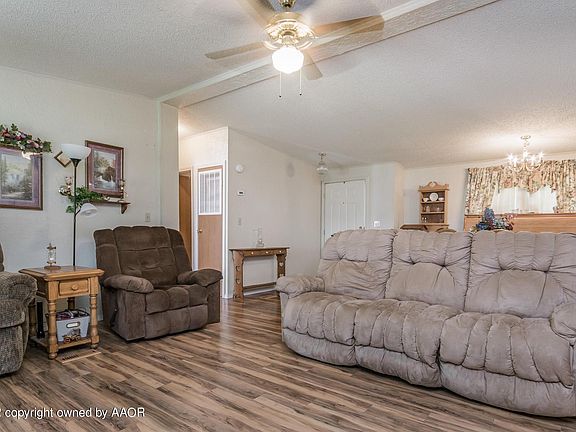 3rd image of 10808 Lena Ln