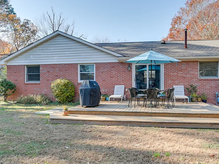 3501 Kingston Ct — Photo 13