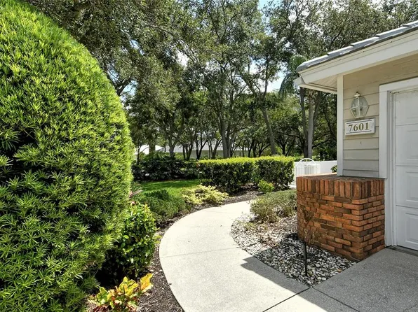 7601 Whitebridge Gln, University Park, FL 34201