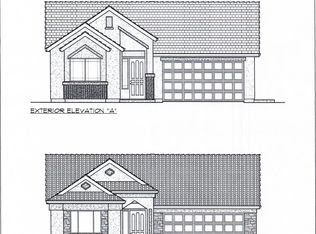 568 Saint Helena Dr, Newman, CA 95360