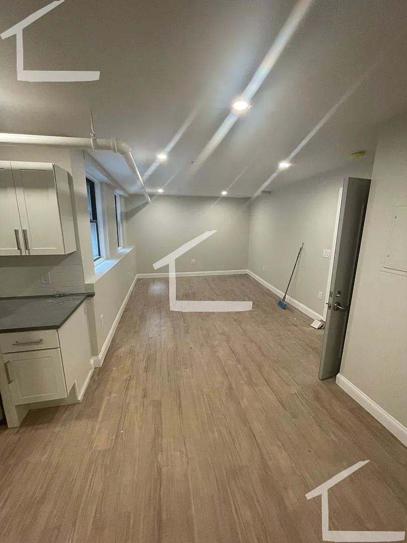 Brand new reno in Brighton — Photo 4